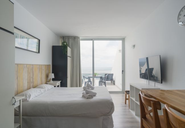 Estudio en Las Palmas de Gran Canaria - Great terrace sea views By CanariasGetaway 