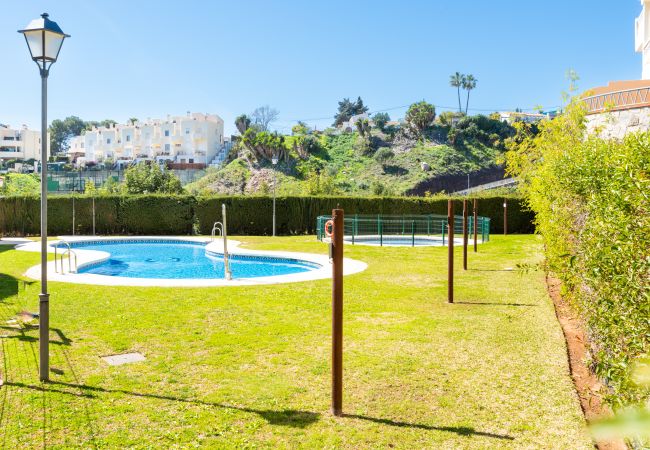 Apartamento en Fuengirola - Don Juan - Apartamento con terraza en Fuengirola 