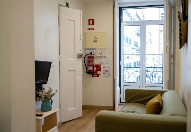 Apartamento en Lisboa ciudad - Apartamento confortable, totalmente equipado, con dos habitaciones muy cerca del centro de Lisboa, en el tradicional barrio de Alfama.