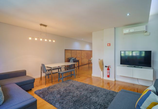 Apartamento en Oporto - Downtown Poets Flat Apartment (Familias y Grupos)