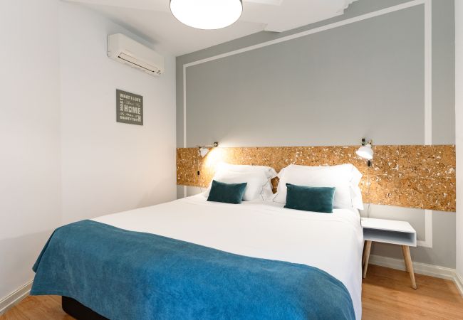 Apartamento en Oporto - Downtown Luxury Retreat Apartment (Grupos, Vistas)