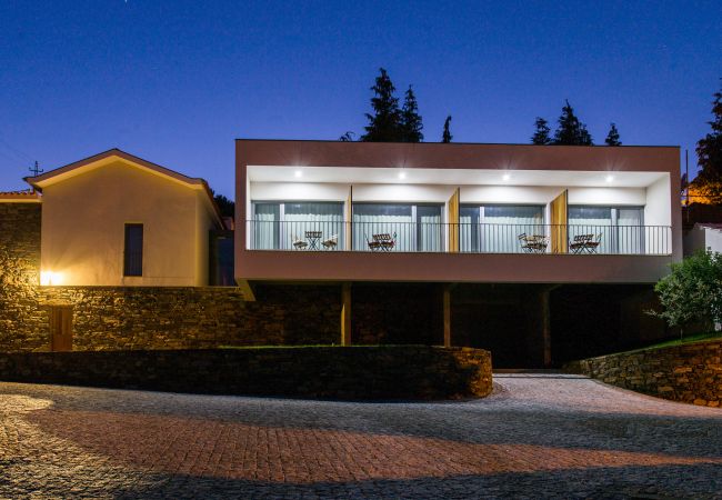 Villa en Peso da Régua - Villa contemporánea con piscina infinita y jardín