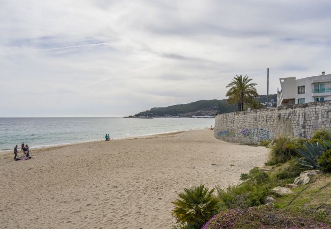 Apartamento en Sesimbra - Apartamento con vistas al mar, acceso a la piscina y parking privado en Sesimbra