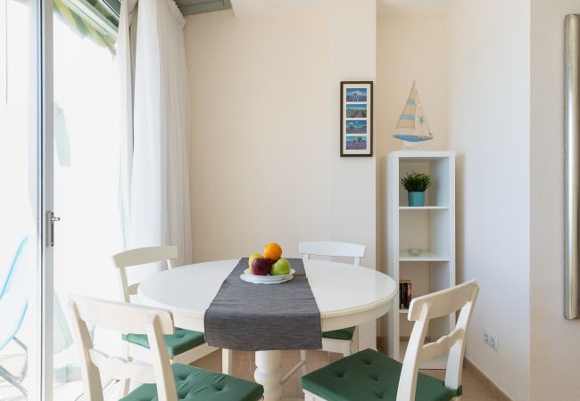 Casa en Las Palmas de Gran Canaria - Front line with nice terrace By CanariasGetaway 