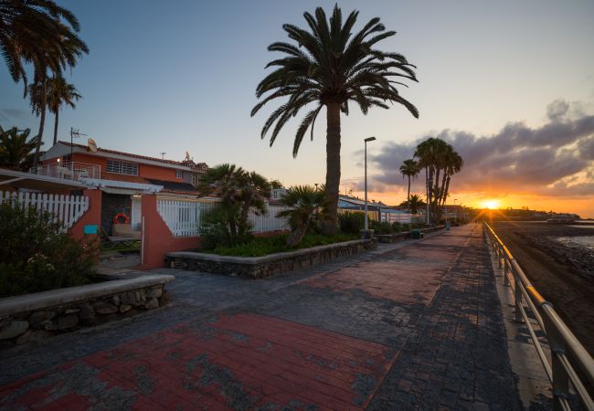 Casa en Playa del Ingles - Veril house with Pool&Terrace By CanariasGetaway 