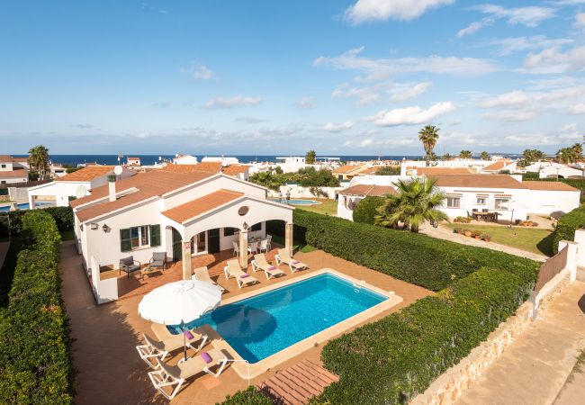 Villa en Cap d´Artruix - VILLA JUANA