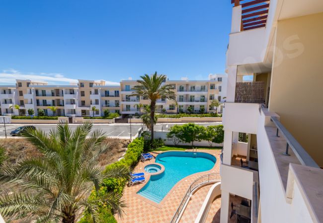 Apartamento en Lagos - Apartment Mos | professionally cleaned | 2-bedroom second-floor apartment | communal pool