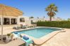 Villa en Cala´n Blanes - Villa Paco