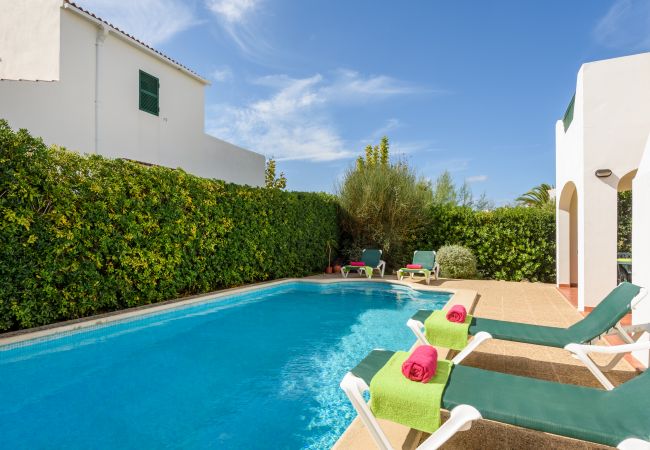 Villa en Cala´n Blanes - Menorca Juanita