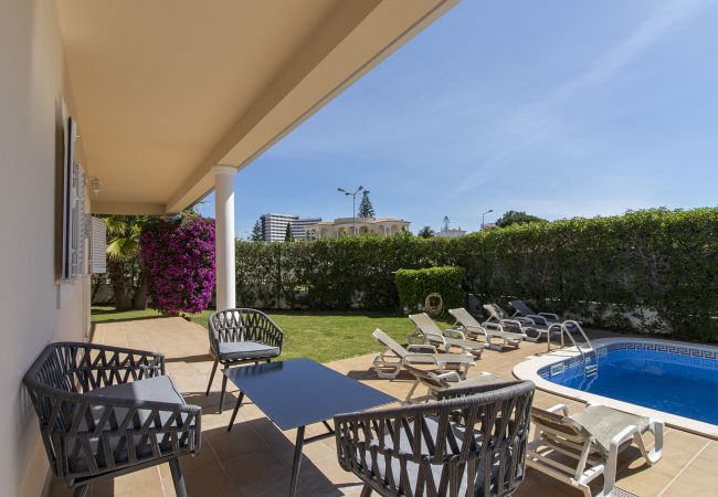 Villa en Albufeira - Villa Tulipa | 4 Dormitorios| Piscina Privada | Albufeira