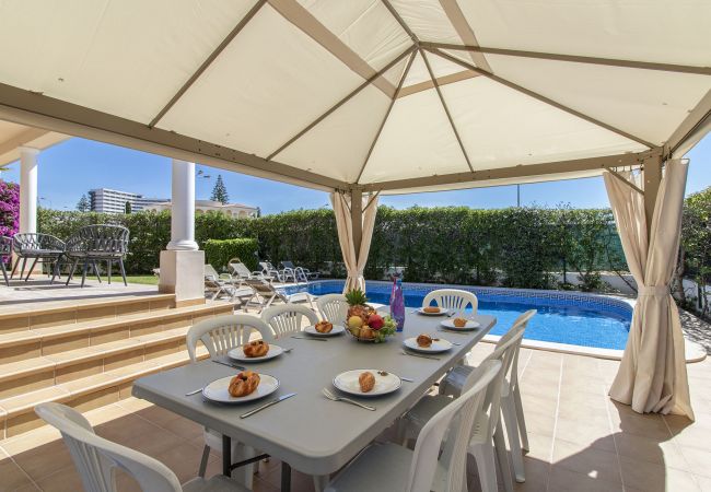 Villa en Albufeira - Villa Tulipa | 4 Dormitorios| Piscina Privada | Albufeira