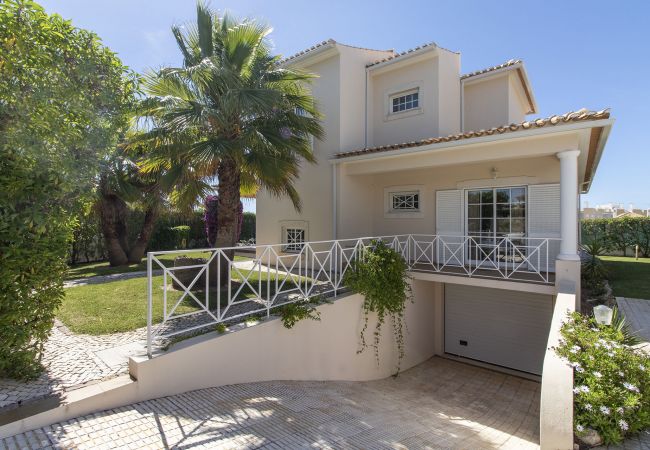 Villa en Albufeira - Villa Tulipa | 4 Dormitorios| Piscina Privada | Albufeira