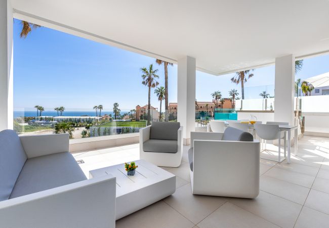 Apartamento en Mijas Costa - Santa Barbara Heights CLC - lujo, piscina privada, vista del mar