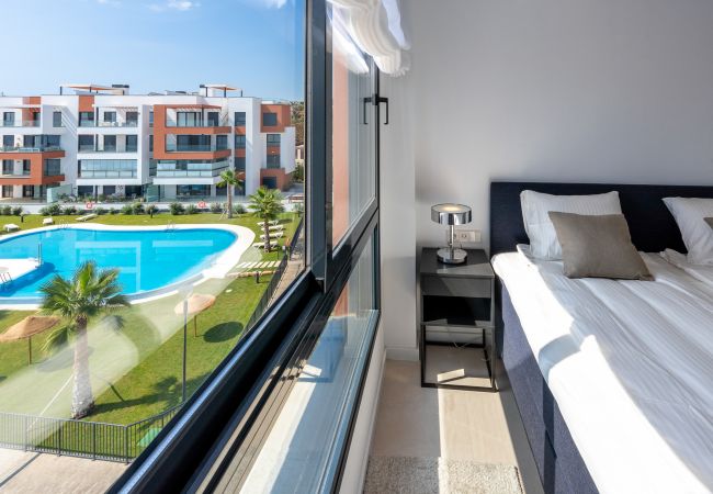 Apartamento en Fuengirola - Penthouse Middle Views | Lujo, piscina de terraza, vista del mar