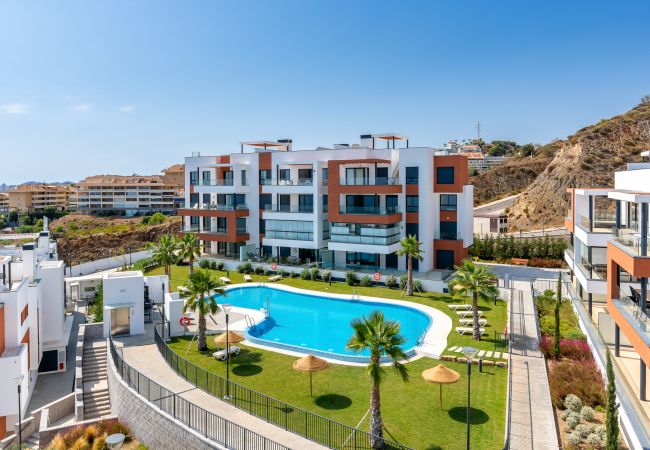 Apartamento en Fuengirola - Penthouse Middle Views | Lujo, piscina de terraza, vista del mar