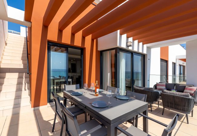 Apartamento en Fuengirola - Penthouse Middle Views | Lujo, piscina de terraza, vista del mar