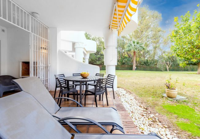 Apartamento en Mijas Costa - Jardines de Calahonda II | Apartamento con jardín