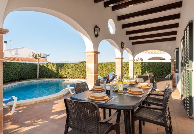 Villa en Cap d´Artruix - VILLA FUCSIA Menorca