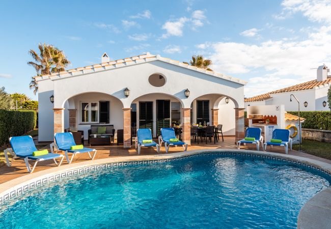 Villa en Cap d´Artruix - VILLA FUCSIA Menorca