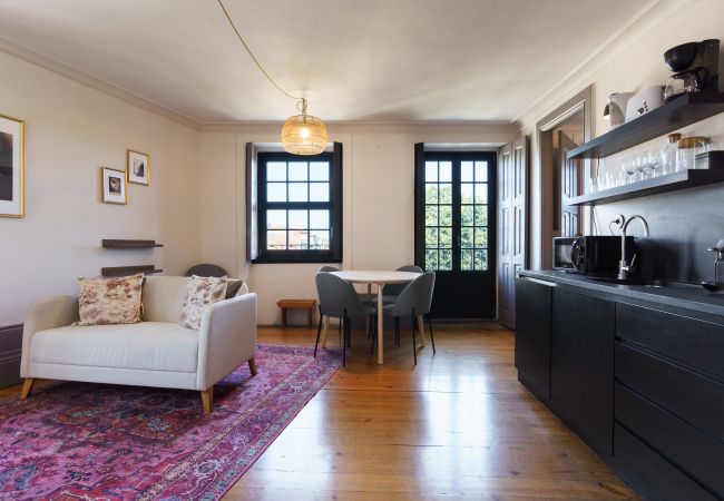 Apartamento en Oporto - Apartamento dinámico cerca del Coliseo de Oporto (CON BALCÓN Y VISTA)