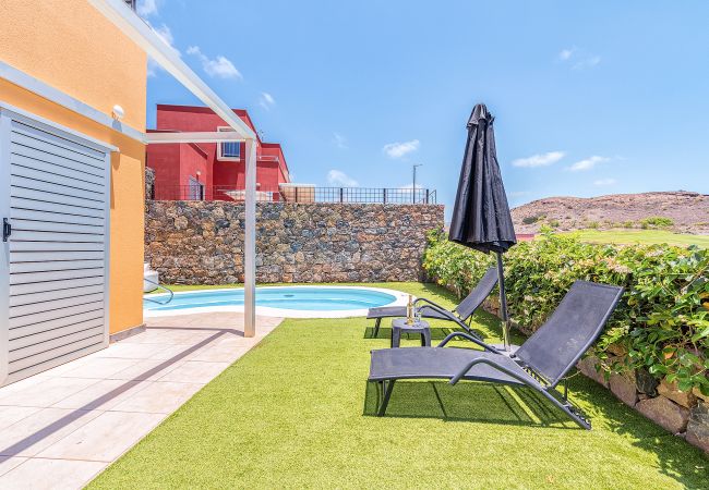 Villa en San Bartolomé de Tirajana - Vista Golf 12 by Canariasgetaway 