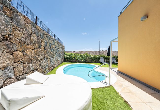 Villa en San Bartolomé de Tirajana - Vista Golf 12 by Canariasgetaway 