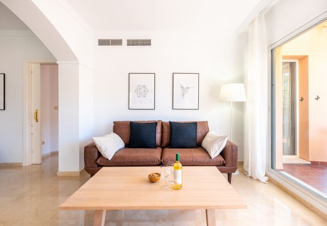 Apartamento en Marbella - Encantador apart. de 3 dormitorios en Jardines de Santa Maria Golf, Marbella