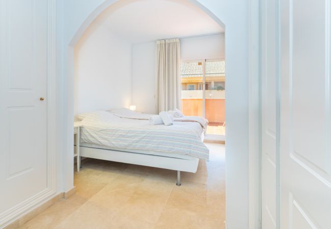 Apartamento en Marbella - Encantador apart. de 3 dormitorios en Jardines de Santa Maria Golf, Marbella