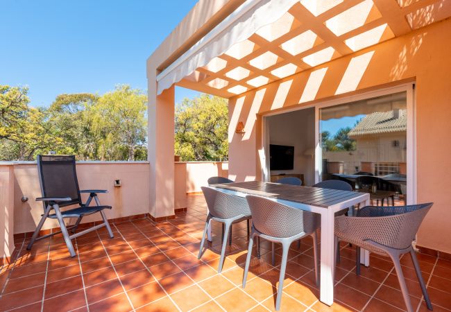 Apartamento en Marbella - Encantador apart. de 3 dormitorios en Jardines de Santa Maria Golf, Marbella