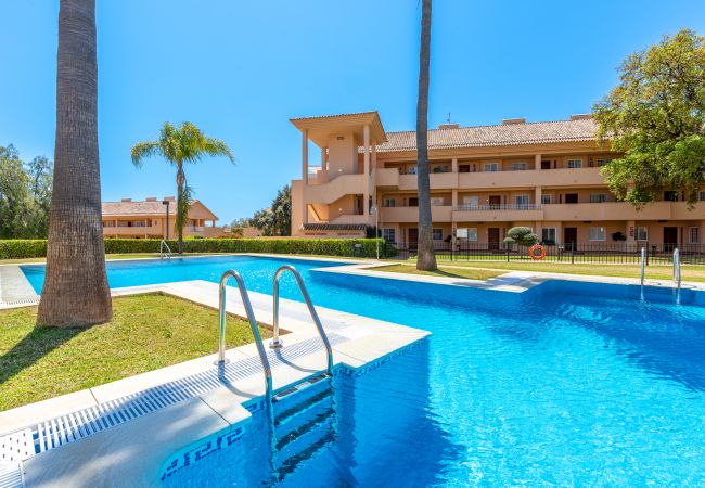 Apartamento en Marbella - Encantador apart. de 3 dormitorios en Jardines de Santa Maria Golf, Marbella