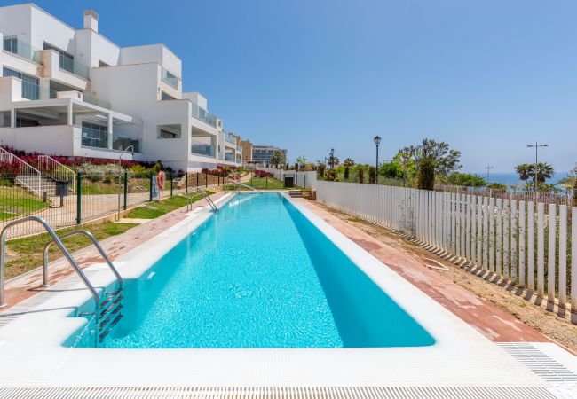 Apartamento en Benalmádena - Bahia de Torrequebrada | Apartamento de 2 dormitorios con vistas al mar