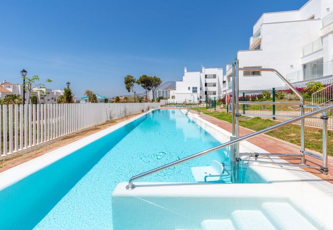 Apartamento en Benalmádena - Bahia de Torrequebrada | Apartamento de 2 dormitorios con vistas al mar