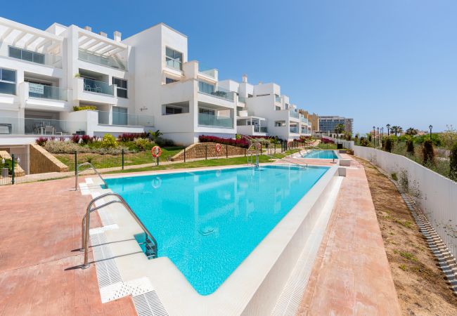 Apartamento en Benalmádena - Bahia de Torrequebrada | Apartamento de 2 dormitorios con vistas al mar