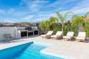 Villa en Mijas Costa - Casa Luz | Lujosa villa ideal para familias | piscina privada | BBQ