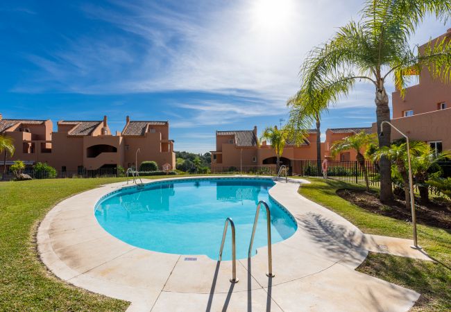 Apartamento en Marbella - Los Lagos Golf I | Apartamento de 3 dormitorios en Marbella