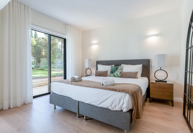 Villa en Vilamoura - Villa Natura | 6 Dormitorios | Espectacular Villa con Amplio Jardín  | Vilamoura