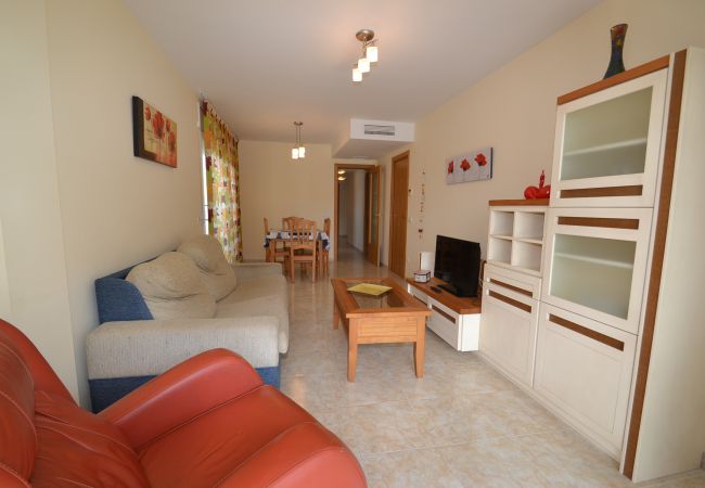 Apartamento em La Pineda - Nova Pineda 3hab:300m playa,centro La Pineda-Piscinas-Parque-Wifi,parking,ropa gratis