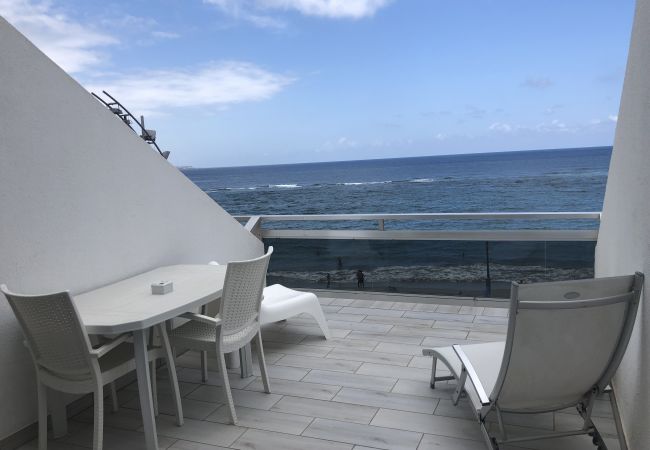 Estúdio em Las Palmas de Gran Canaria - Great terrace sea views By CanariasGetaway 