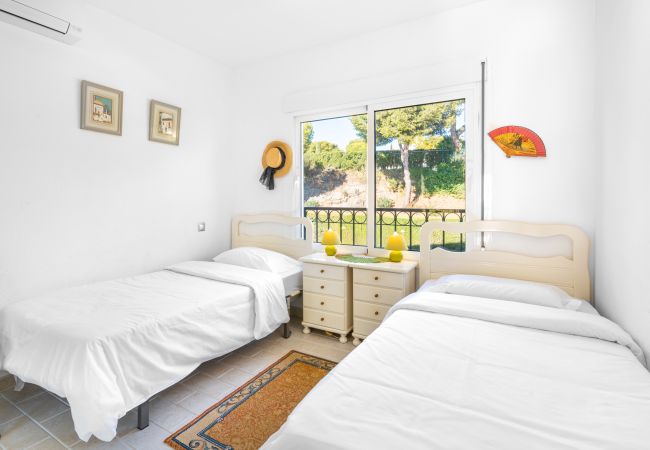 Apartamento em Mijas Costa - Miraflores - 2 bedroom apartment with terrace