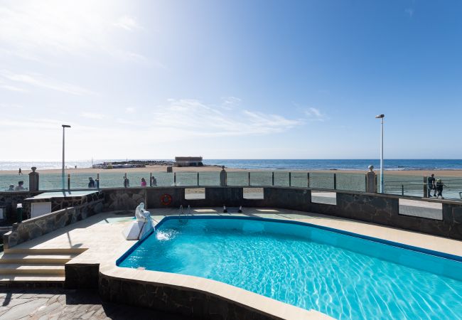 Casa em San Bartolomé de Tirajana - Las Burras Beach terrace&pool By CanariasGetaway 