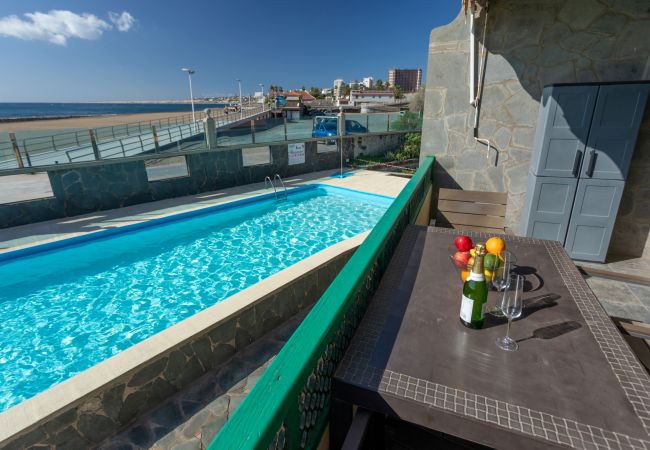 Casa em San Bartolomé de Tirajana - Las Burras Beach terrace&pool By CanariasGetaway 
