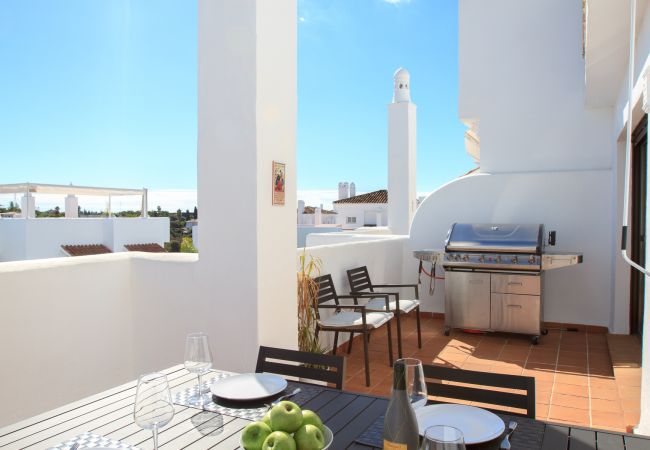 Apartamento em Estepona - Golf Hills Marbella - Beautiful decorated incl. lounge terrace