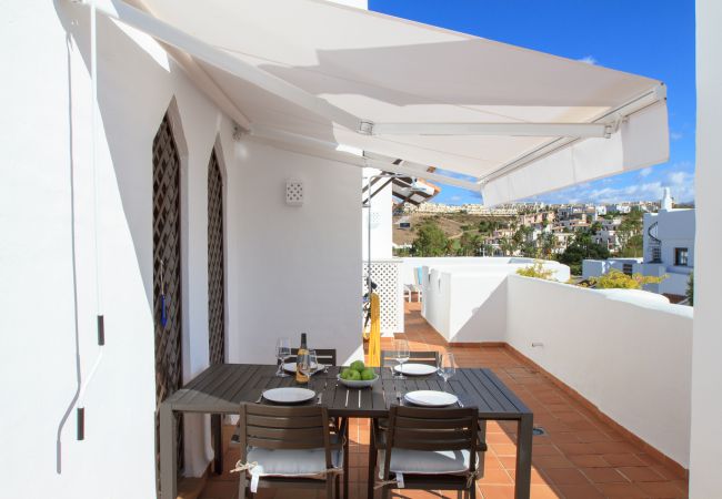 Apartamento em Estepona - Golf Hills Marbella - Beautiful decorated incl. lounge terrace