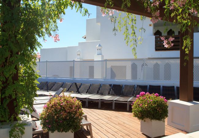 Apartamento em Estepona - Golf Hills Marbella - Beautiful decorated incl. lounge terrace