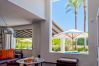 Villa em Marbella - La Corsa Marbella - Luxury 5 bed/bath villa with private pool, jacuzzi