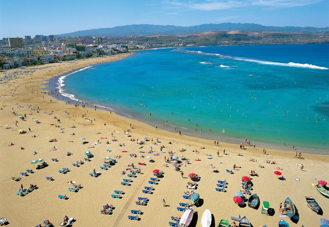 Casa em Las Palmas de Gran Canaria - Great balcony over blue sea By CanariasGetaway 