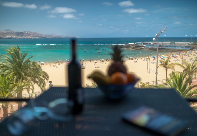 Casa em Las Palmas de Gran Canaria - Great balcony over blue sea By CanariasGetaway 