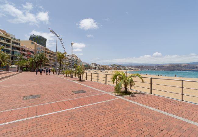 Casa em Las Palmas de Gran Canaria - Great balcony over blue sea By CanariasGetaway 