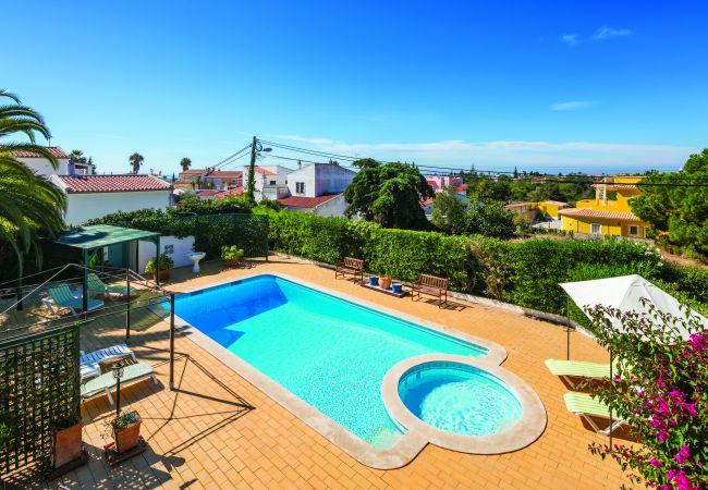 Villa em Carvoeiro - Casa Santalena | Moradia T3 Privada | Piscina Privada | Carvoeiro