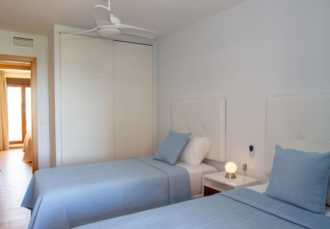 Apartamento em Torremolinos - Lydia Uno - Exclusive apartment for 8 near beach and restaurants